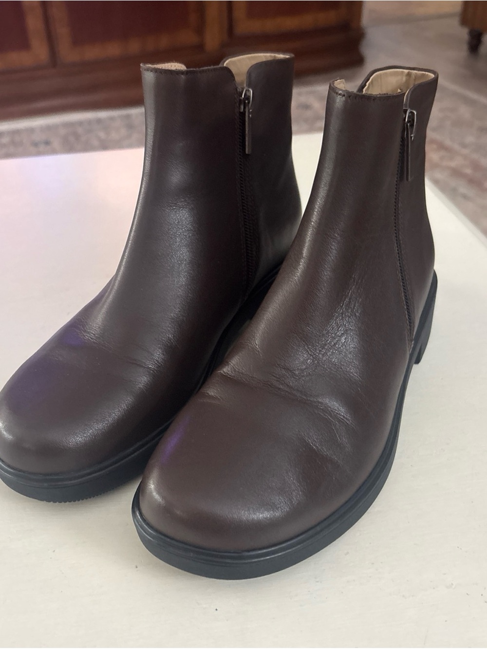 Abeo Size 9 Comfort Zip Brown Leather Ankle Boots